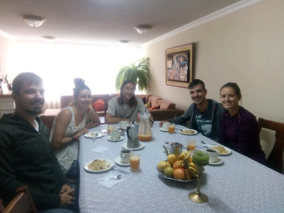 La Casa De La Nonna Bed & Breakfast Quito Bagian luar foto